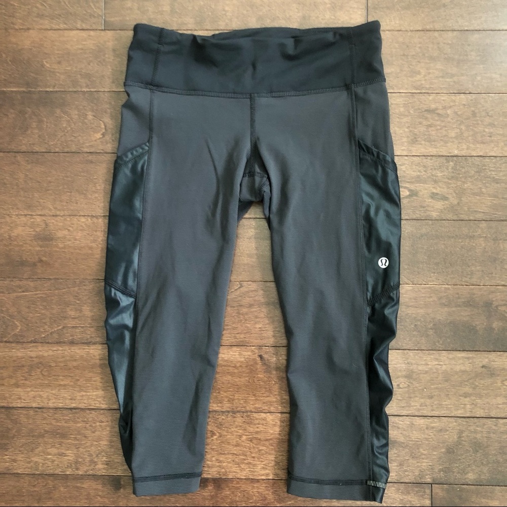 Lululemon Run For Fun Ruched Crop (Rare Style)